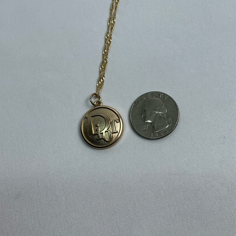 Christian Dior Gold Pendant Necklace - Picture 3 of 4
